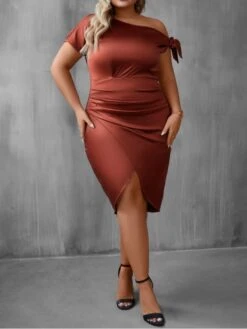 Solid Plus Size Oblique Neck Slit Dress
