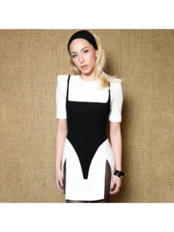 Colorblock Split Hem Mid-rise Short Sleeve Dress